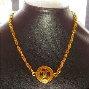 Authentic Chanel Gold-Plated Choker Necklace